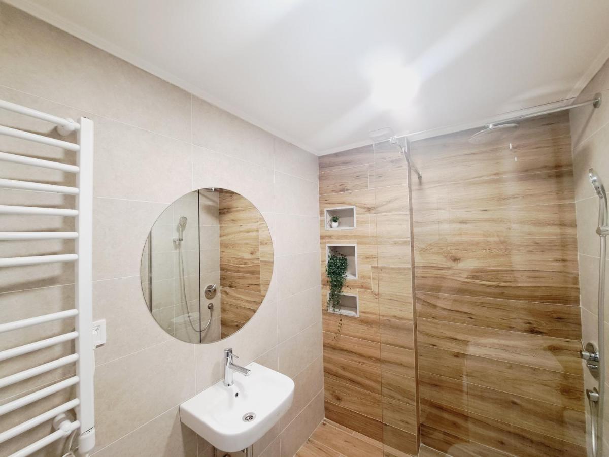 Paun Apartment Kotor Buitenkant foto