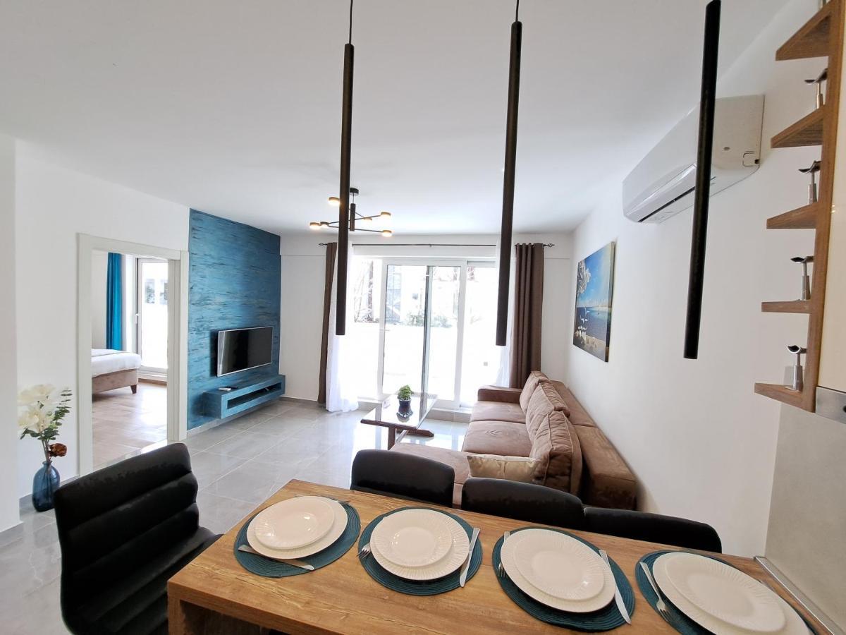Paun Apartment Kotor Buitenkant foto