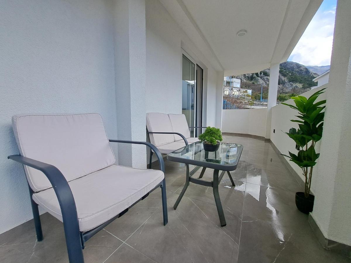 Paun Apartment Kotor Buitenkant foto