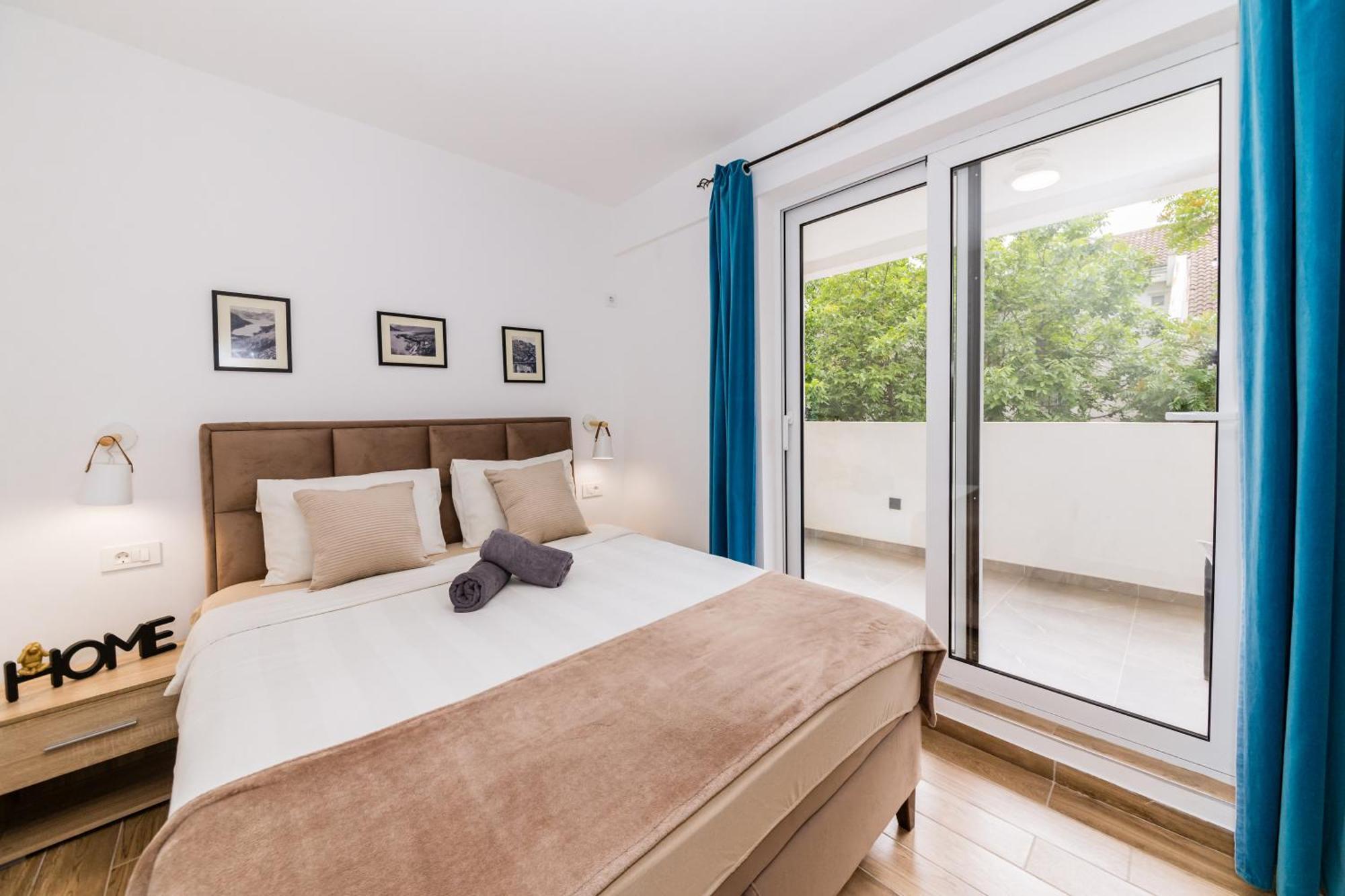 Paun Apartment Kotor Buitenkant foto